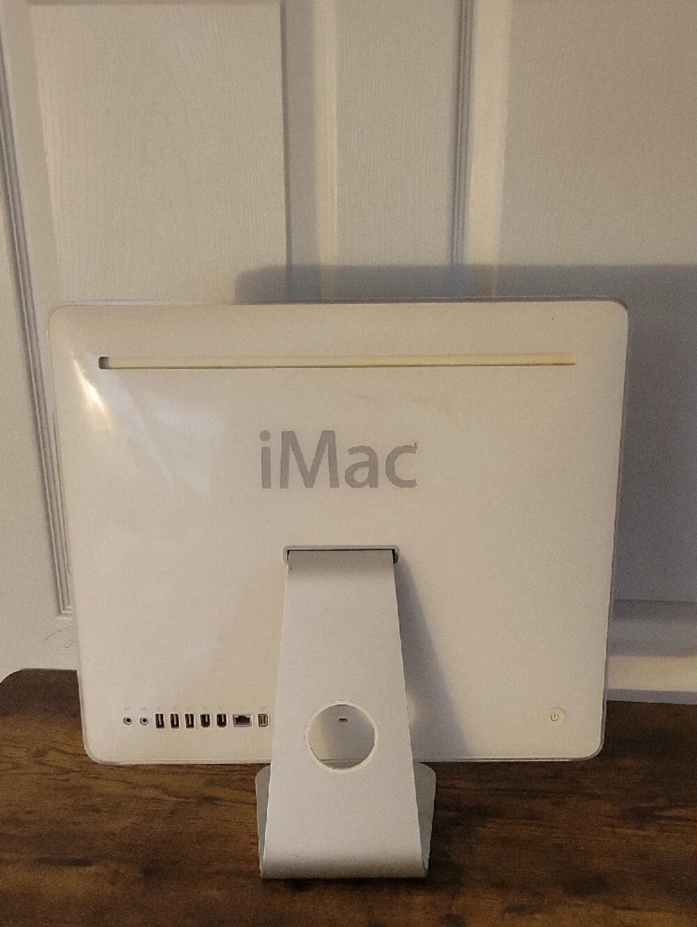Apple White iMac Desktop with Built-in Display